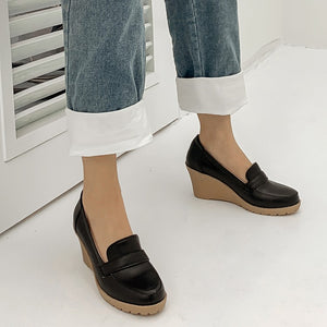 black Women's elegant platform wedge heels pumps