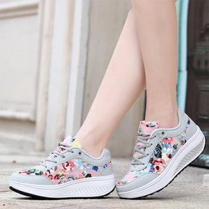 Comfortable walking rocker sole high-top sneakers