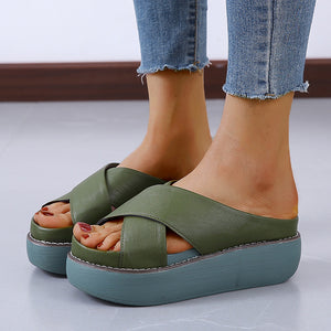 Criss cross platform slides slip on slide sandals anti-skid
