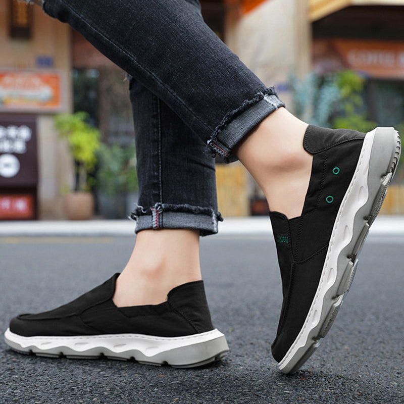 black Men's Lightweight Summer Breathable Ice Silk Slip-On Loafers