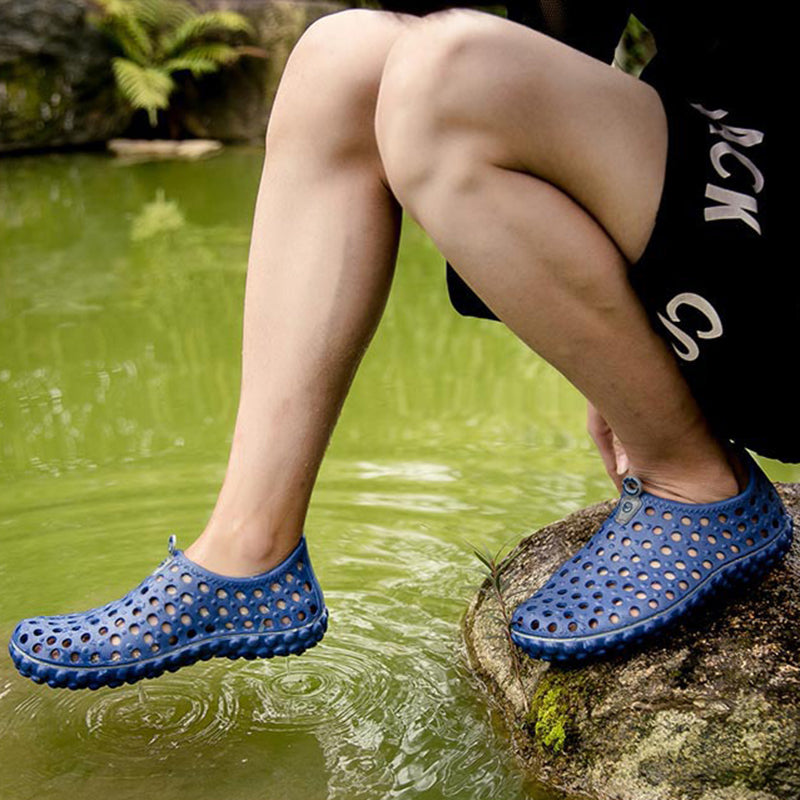 blue Men's Summer Hollow Water Shoes Breathable Quick Dry Anti-Slip Beach Sandals