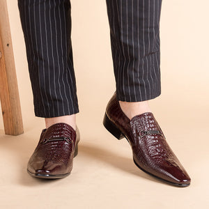coffee Men's alligator embossed dress shoes