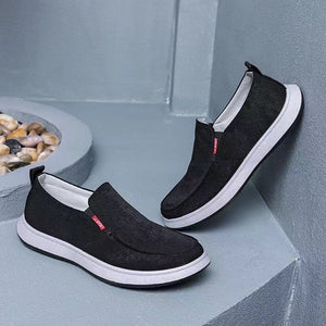 black Men's canvas loafers summer lightweight slip-ons