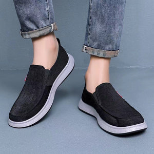black Men's canvas loafers summer lightweight slip-ons