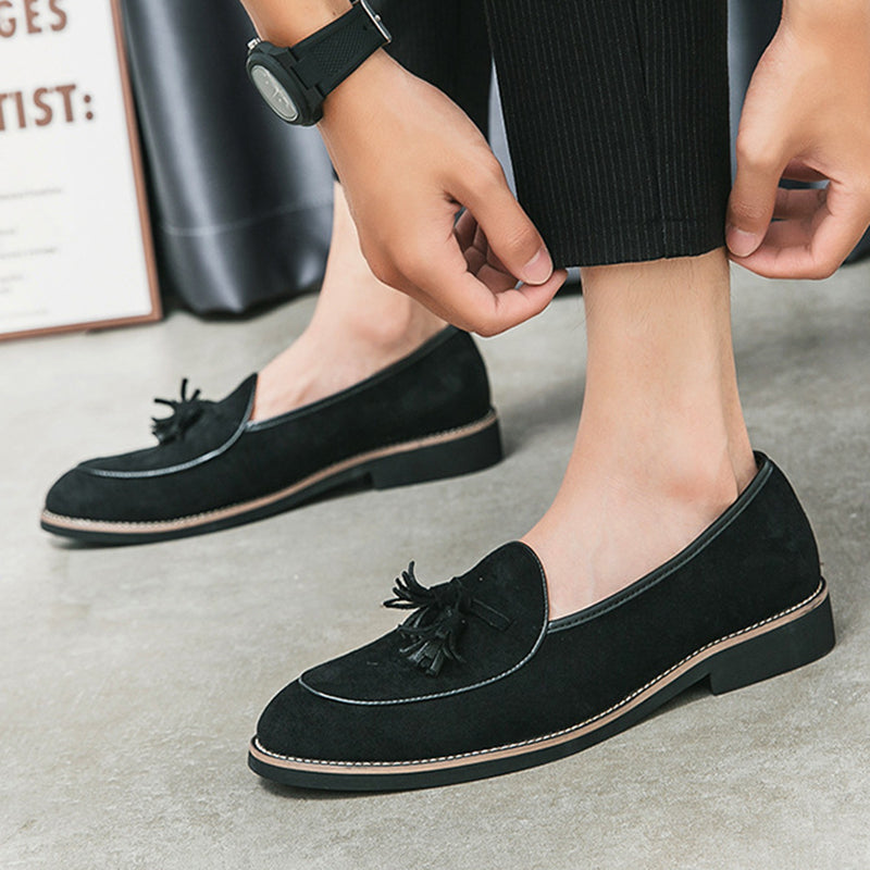 black Men's retro slip-on tassles loafers