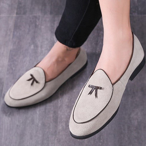 Men's slip-on bow loafers
