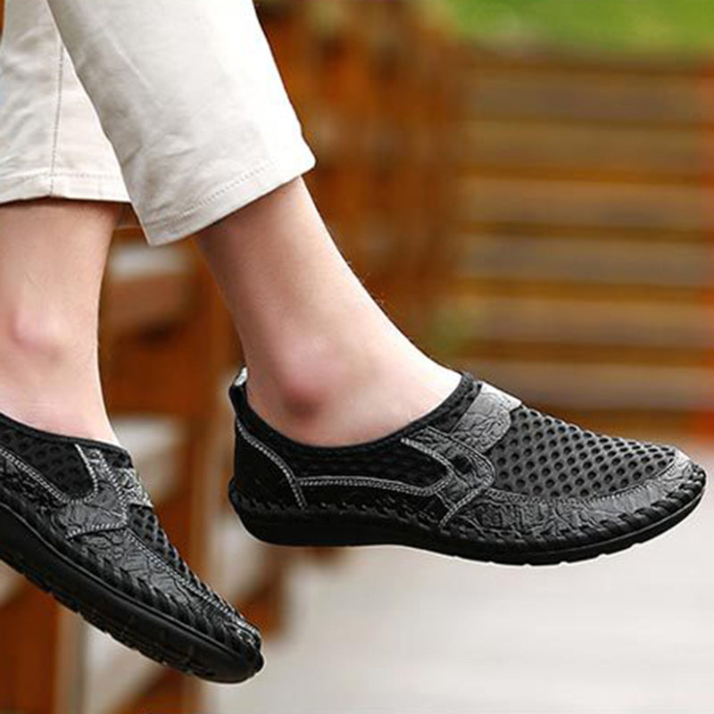 black Men's summer mesh breathable slip-on loafers