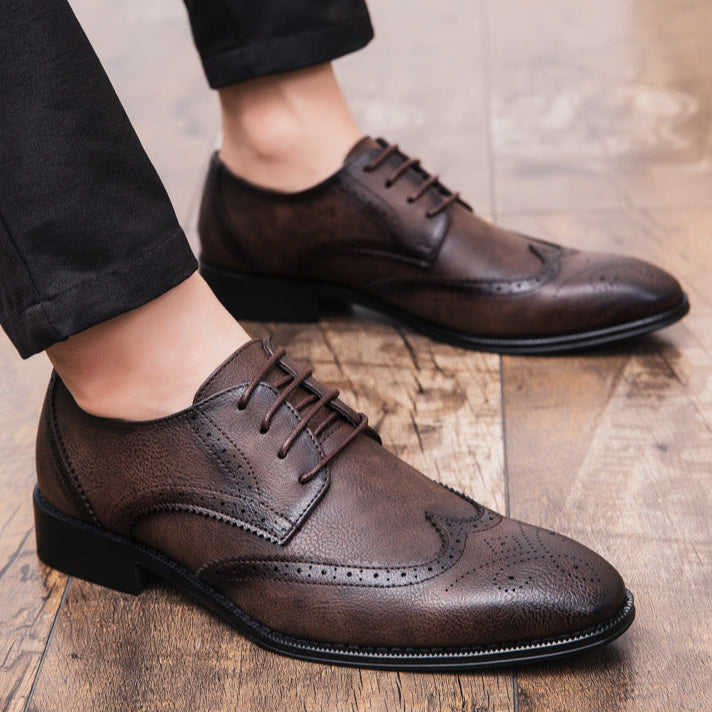 Men's vintage wingtips Brogues oxfords shoes