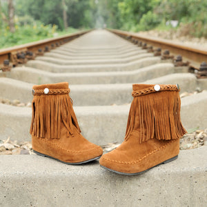 Retro bohemia tassels faux suede fringe booties for fall/winter
