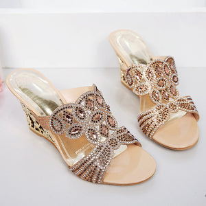 Rhinestone Peacock Patterned Wedge Sandals for party