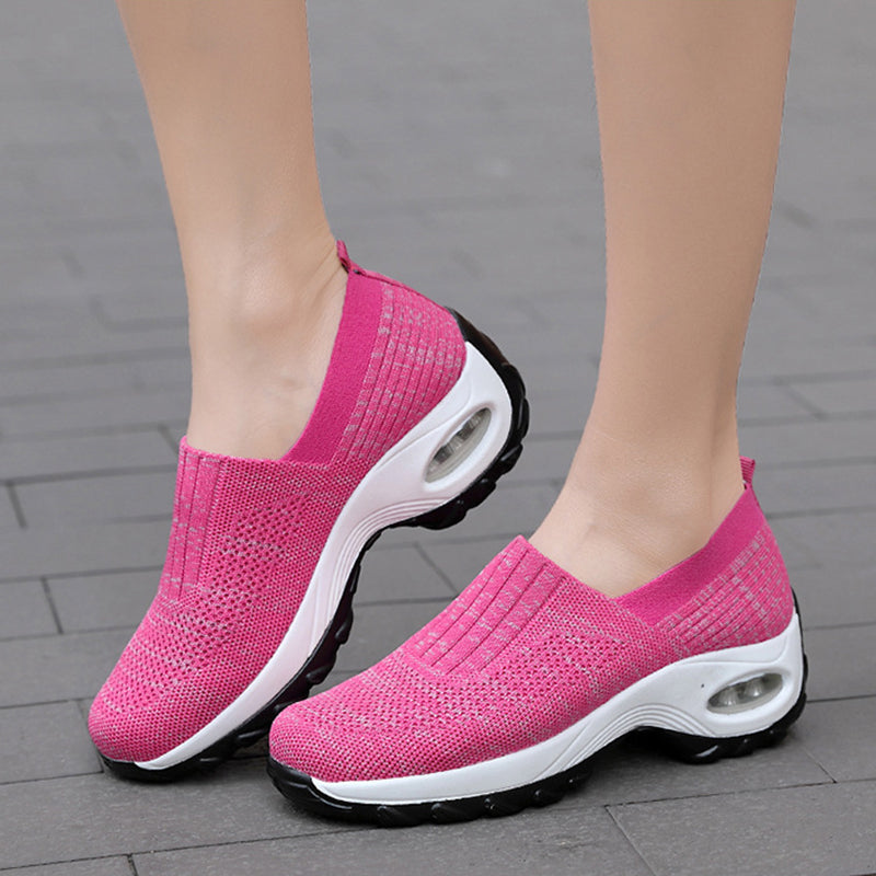 Slip on flyknit sports shoes summer breathable comfy walking shoes