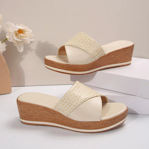 Stone patterned wedge heels slides