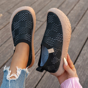 Women's knitted wide toe slip-on loafers shoes
