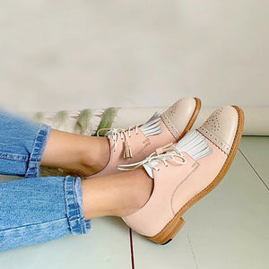 Women's Fringe Oxford Shoes – Perforated Cap Toe Lace-Up Style