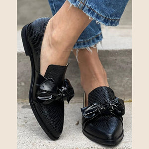 Women's black snakeskin print bowknot loafers