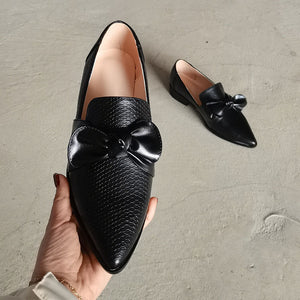 Women's black snakeskin print bowknot loafers