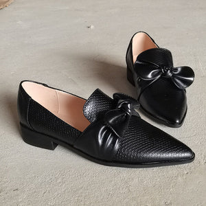 Women's black snakeskin print bowknot loafers