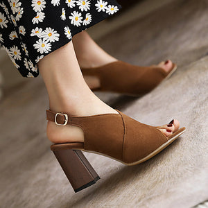 Women's criss cross strap peep toe block heels sandals