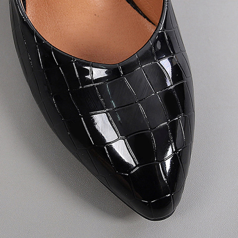 black Women's elegant alligator pattern wedge pumps