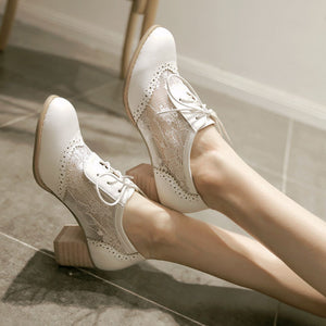 Women's elegant lace mesh lace-up block heels brogue bridal pumps