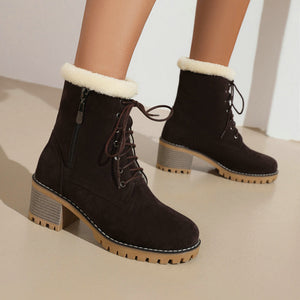 Women's fur lined lace-up snow boots