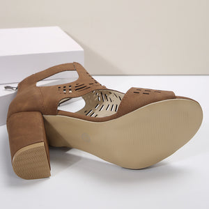 brown Women's hollowed-out peep toe chunky heels sandals