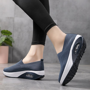 blue Women's knitted slip on sock sneakers