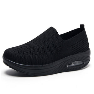 black Women's knitted slip on sock sneakers