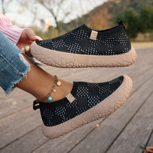 black Women's knitted wide toe slip-on loafers shoes