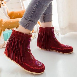 Women's retro embroidery fringe moccasin boots