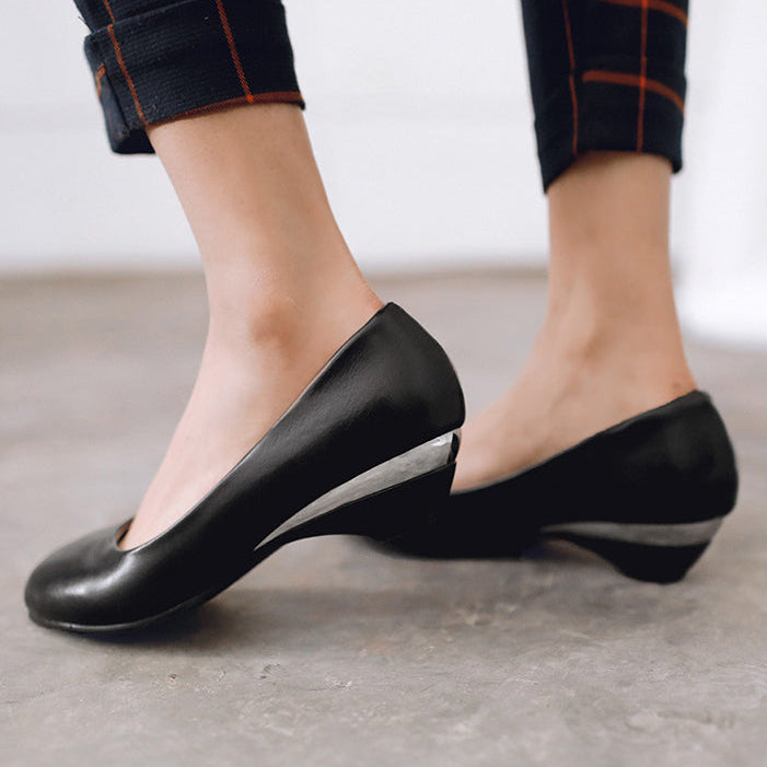 Women's slip-on low heels work office dress shoes