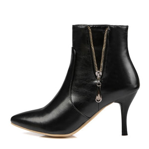 Black Women's stiletto heels pointed toe booties
