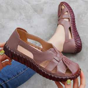 Women's summer lightweight leather hollowed loafers closed toe sandals