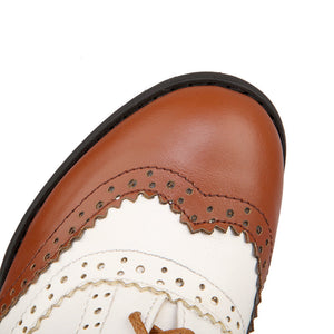 brown Retro Wingtip Oxford Heels for Women - Vintage Two-Tone Brogue Design for Everyday & Office Wear