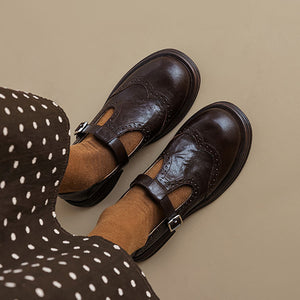 Women's vintage T-strap Mary Jane brogue shoes with buckle