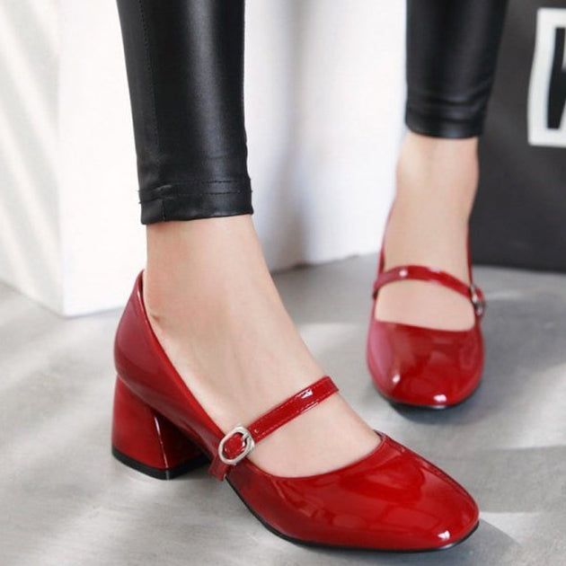 Women's vintage ankle strap block heels Mary Jane pumps 2 inches