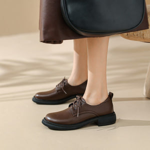 brown Retro-Inspired Derby Shoes for Women – Wide Toe Lace-Up Detail + Comfortable Vintage Derby for Everyday Wear