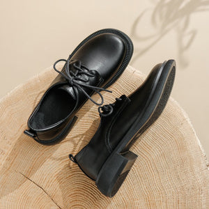 black Retro-Inspired Derby Shoes for Women – Wide Toe Lace-Up Detail + Comfortable Vintage Derby for Everyday Wear