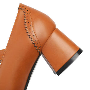 Women's vintage wingtip block heels Mary Jane pumps
