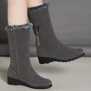 Women's warm plush lined mid calf snow boots low heels