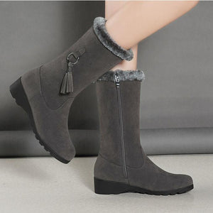 Women's warm plush lined mid calf snow boots low heels