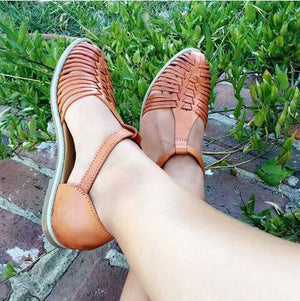 Women summer hollow breathable buckle strap flat sandals