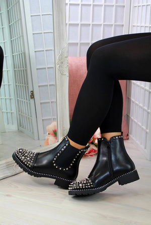 Women's ankle high black studded boots chunky chelsea boots