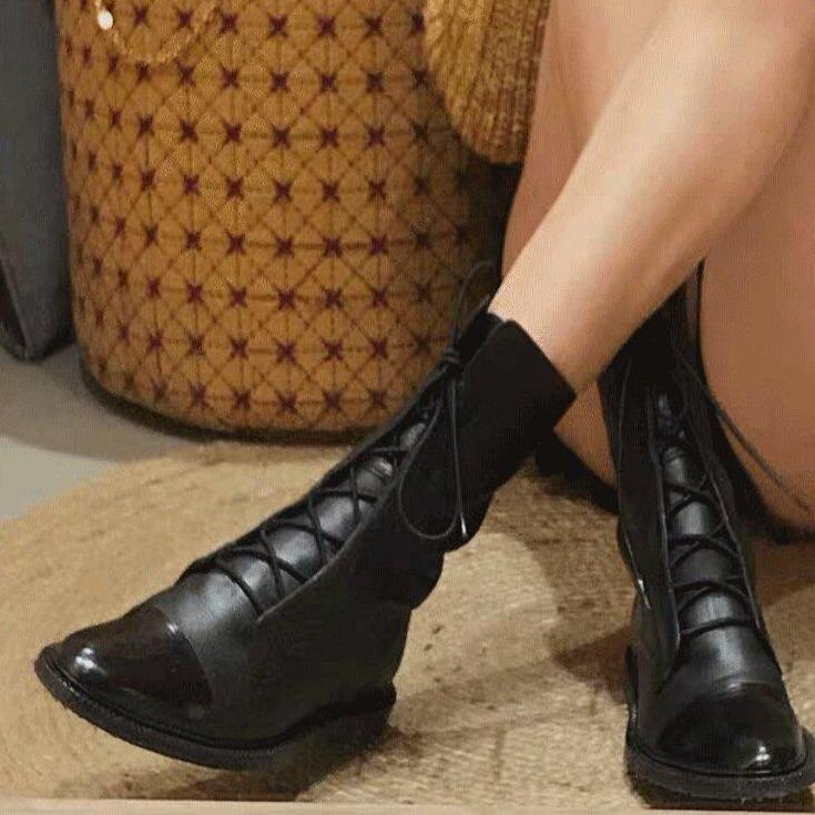 Women lace up mid calf fashion England style black boots