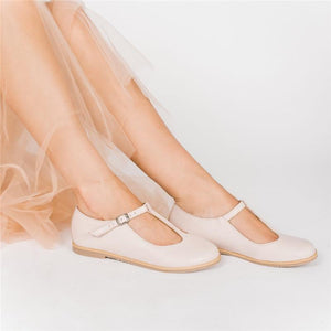 Women round closed toe T strap flat sandals slip on summer sandals