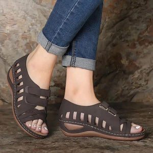 Women hollow out wedge 
peep toe magic tape summer 
sandals