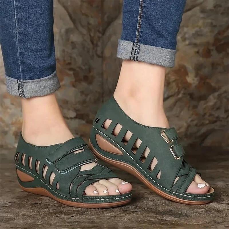 Women hollow out wedge 
peep toe magic tape summer 
sandals