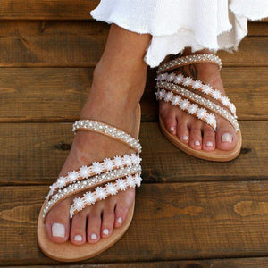 Women rhinestone 
white wedding sandals