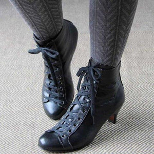 Women's kitten heel lace-up combat boots