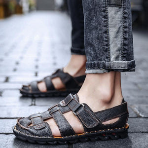 Men covered toe slip on outdoor comfortable walking sandals